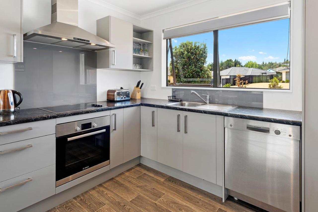 The Waterfront Ruakaka - Ruakaka Holiday Home Exterior foto